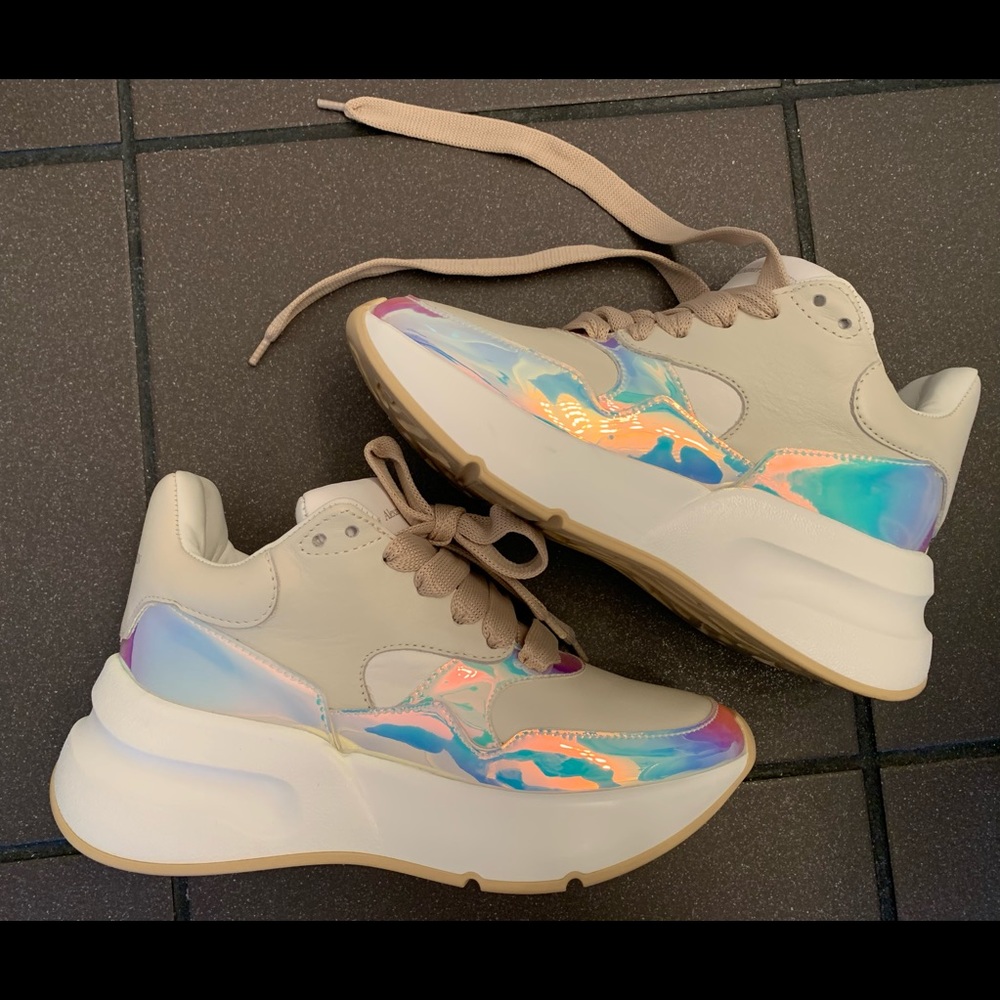 Alexander McQueen Sneakers size 34